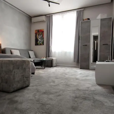 Queen Apartment Belgrade